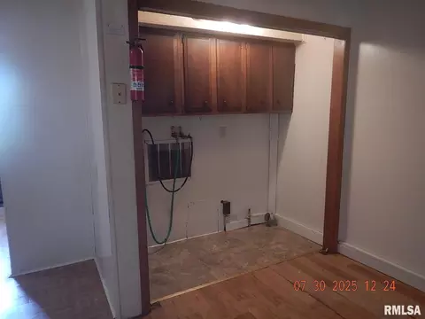 419 N Lexington Ave, Kewanee, IL 61443 photo 6