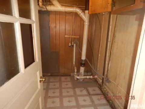 419 N Lexington Ave, Kewanee, IL 61443 photo 28
