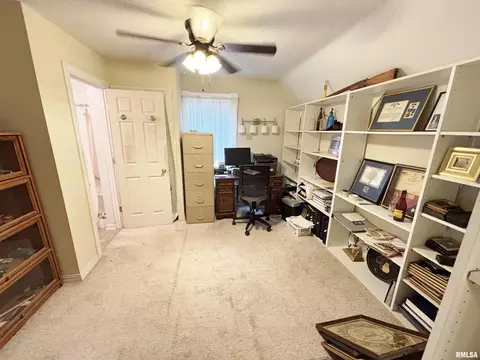 1115 13th Ave, Moline, IL 61265 photo 16