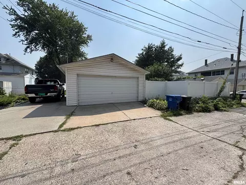 1115 13th Ave, Moline, IL 61265 photo 22