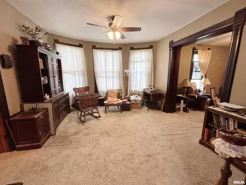 1115 13th Ave, Moline, IL 61265 photo 5