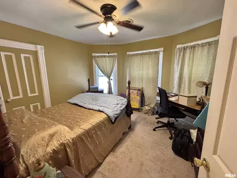 1115 13th Ave, Moline, IL 61265 photo 10