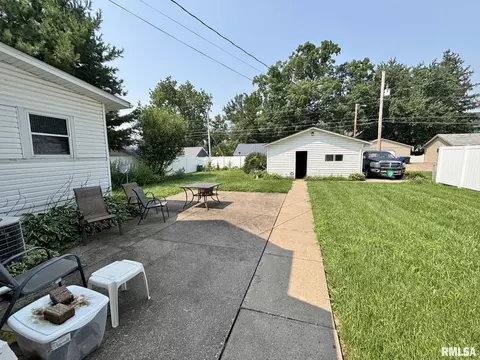 1115 13th Ave, Moline, IL 61265 photo 21