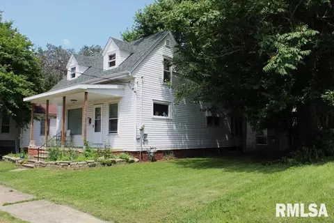 416 S Park St, Kewanee, IL 61443 photo 3