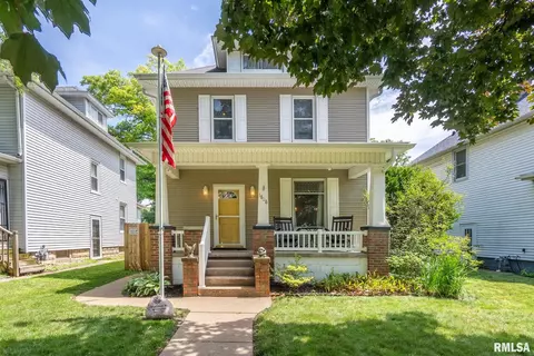 1808 13th St, Moline, IL 61265