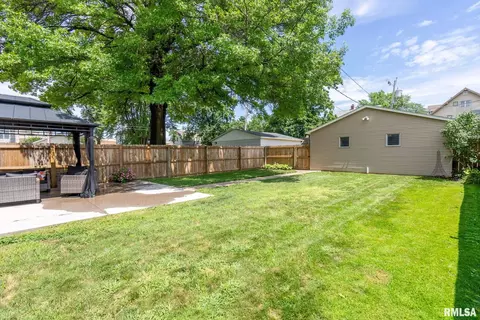 1808 13th St, Moline, IL 61265 photo 34