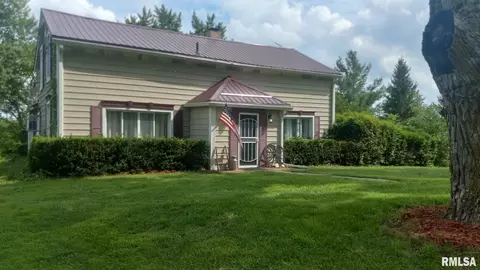 26805 255th Ave, Princeton, IA 52768