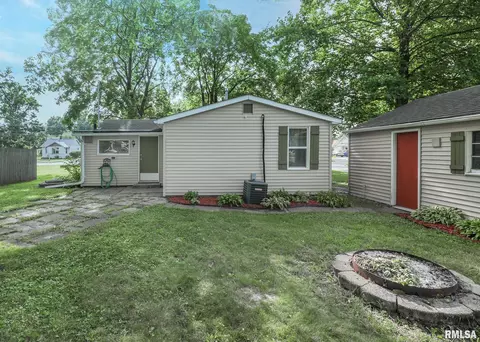 2702 47th St, Moline, IL 61265 photo 23