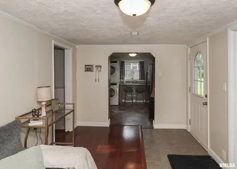 2702 47th St, Moline, IL 61265 photo 8