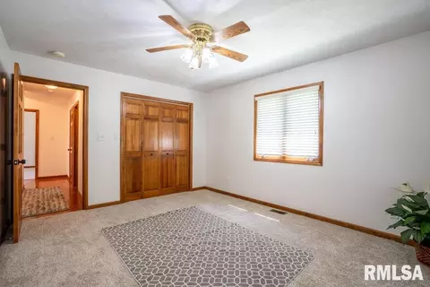 15 Timber Creek Dr, Herrin, IL 62948 photo 34