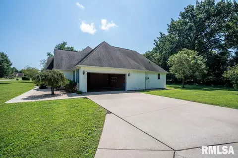 15 Timber Creek Dr, Herrin, IL 62948 photo 38