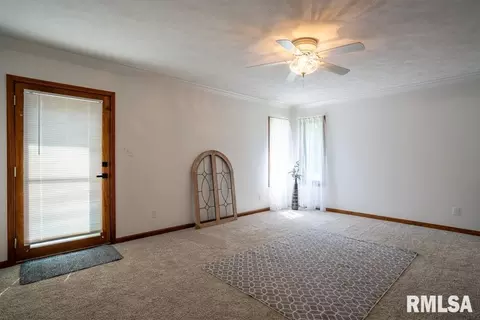 15 Timber Creek Dr, Herrin, IL 62948 photo 23