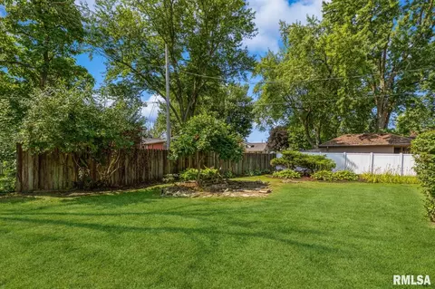 103 Riverview Dr, Albany, IL 61230 photo 3