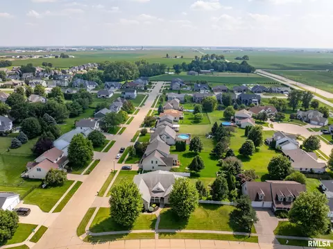 1003 W Spring St, Eldridge, IA 52748 photo 53