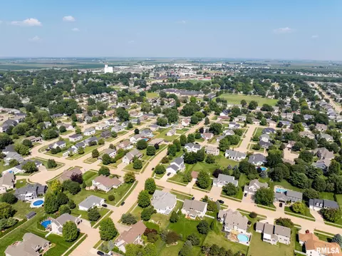 1003 W Spring St, Eldridge, IA 52748 photo 63