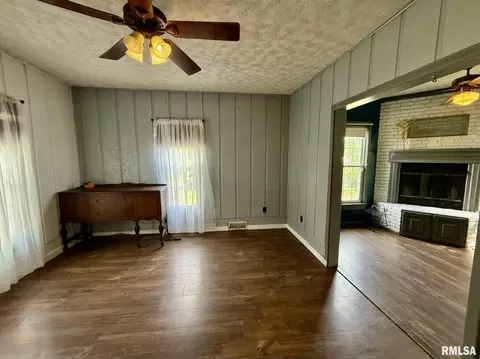 103 SE 2nd Ave, Galva, IL 61434 photo 16