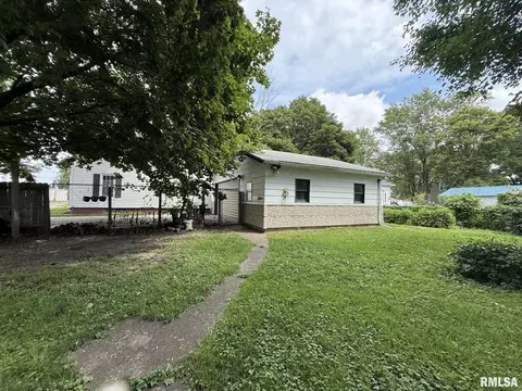 103 SE 2nd Ave, Galva, IL 61434 photo 11