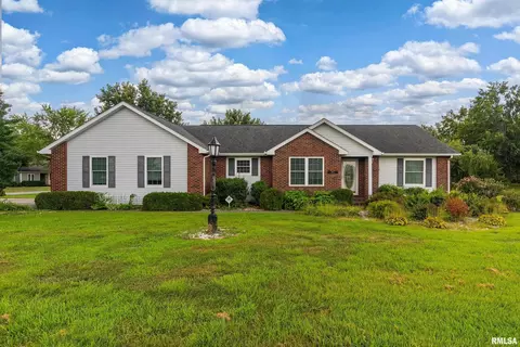 401 Bogie Dr, Herrin, IL 62948