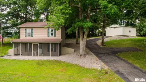 2845 Egyptian Hills Dr, Creal Springs, IL 62922