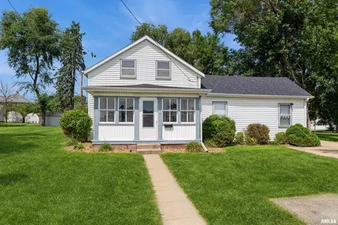 708 E Platt St, Maquoketa, IA 52060