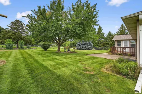 18 Dexter Blvd, Eldridge, IA 52748 photo 42