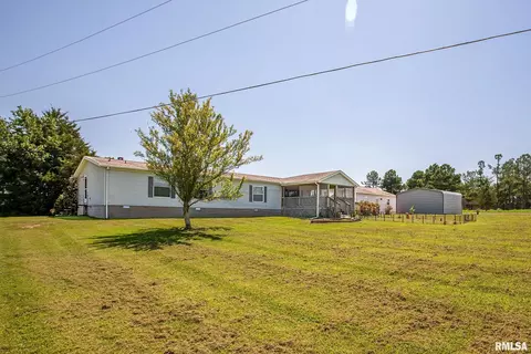 14809 Sulphur Springs Rd, Creal Springs, IL 62922