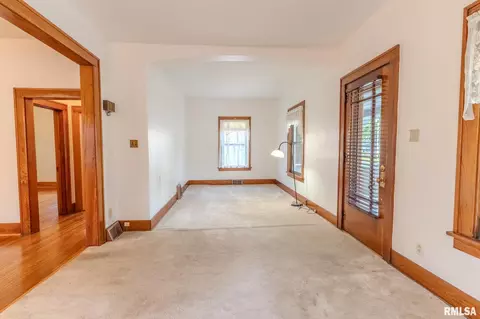 505 E 4th St, Rock Falls, IL 61071 photo 12