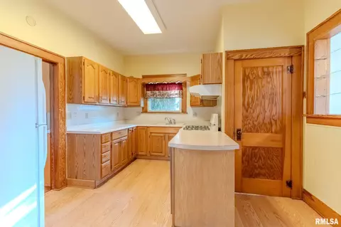505 E 4th St, Rock Falls, IL 61071 photo 20