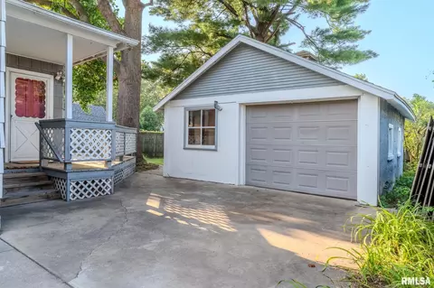 505 E 4th St, Rock Falls, IL 61071 photo 3