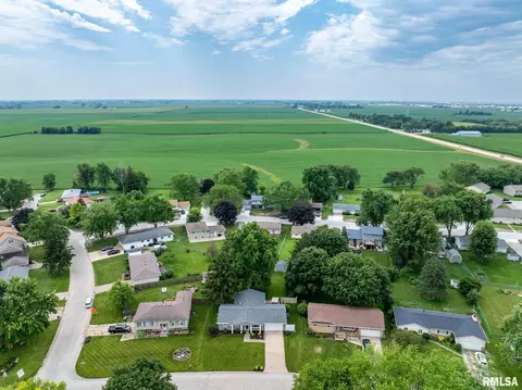 119 S Park View Dr, Eldridge, IA 52748 photo 37