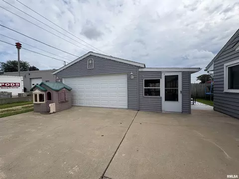 304 9th Ave, Fulton, IL 61252 photo 6