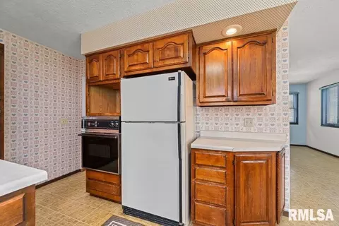 4306 16th Ave, Moline, IL 61265 photo 9