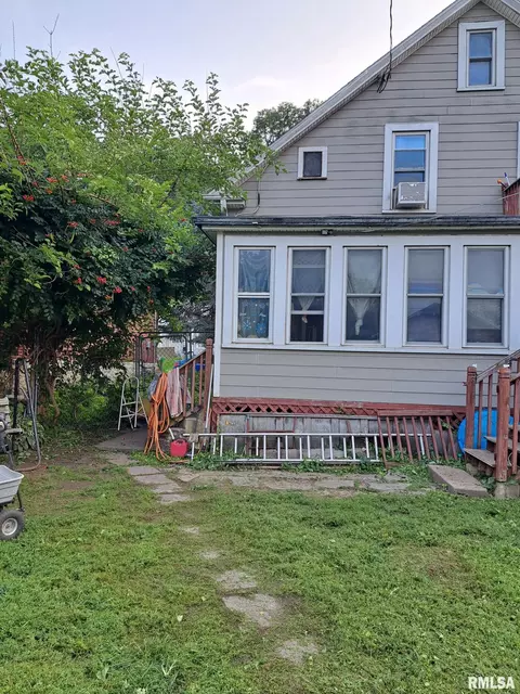 2764 Central Ave, Dubuque, IA 52001 photo 5