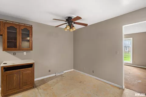 3533-3535 35th St, Moline, IL 61265 photo 32