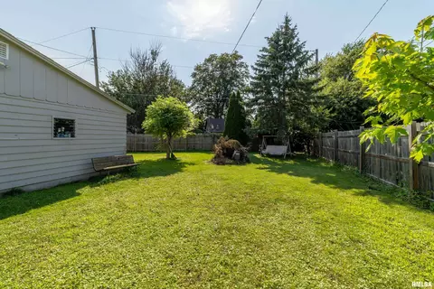 1003 40th St, Moline, IL 61265 photo 12