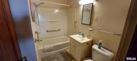 300 S 5th Ave, New Windsor, IL 61465 photo 14