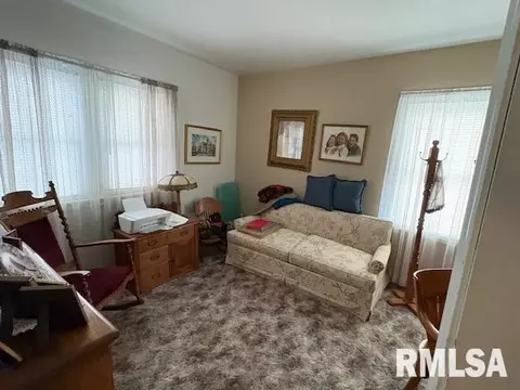 3903 26th St, Moline, IL 61265 photo 15