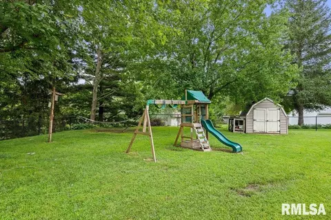 630 Hillandale Dr, Morrison, IL 61270 photo 21