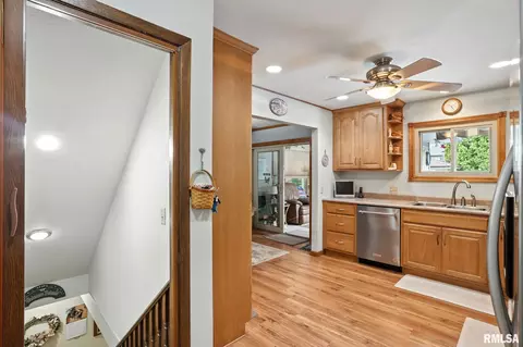 606 12th Ave, Hampton, IL 61256 photo 6