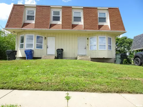5510 N Division St, Davenport, IA 52806