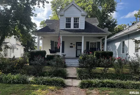 1827 Edith St, Murphysboro, IL 62966 photo 2