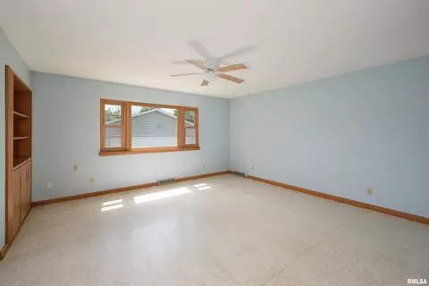 514 28th Ave, Moline, IL 61265 photo 12