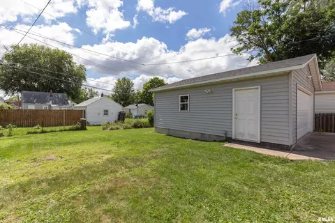 514 28th Ave, Moline, IL 61265 photo 33