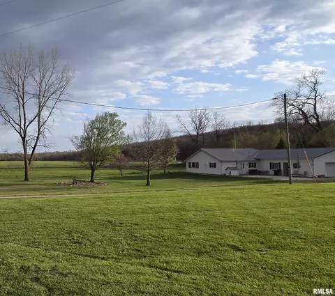 1489 E 273rd Ln, Clayton, IL 62324