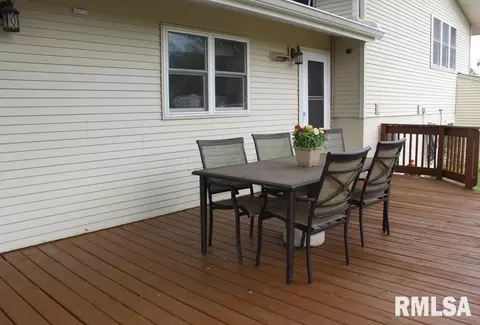 315 E Mcclure St, Kewanee, IL 61443 photo 6