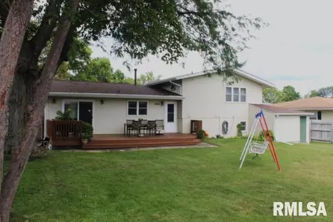 315 E Mcclure St, Kewanee, IL 61443 photo 3