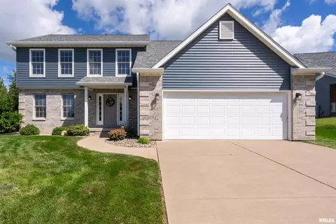 1612 W 51st St, Davenport, IA 52806