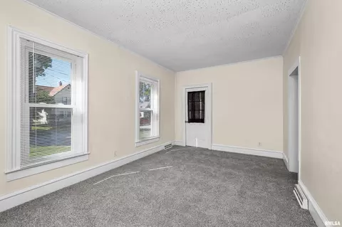 1565 29th Ave, Moline, IL 61265 photo 8