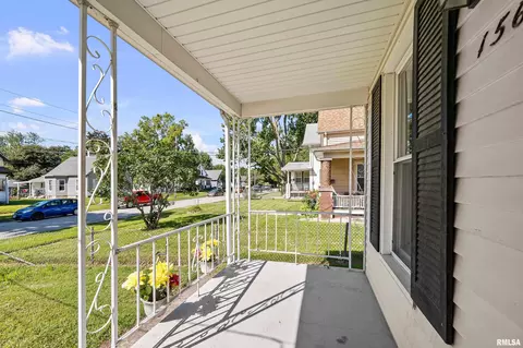 1565 29th Ave, Moline, IL 61265 photo 5