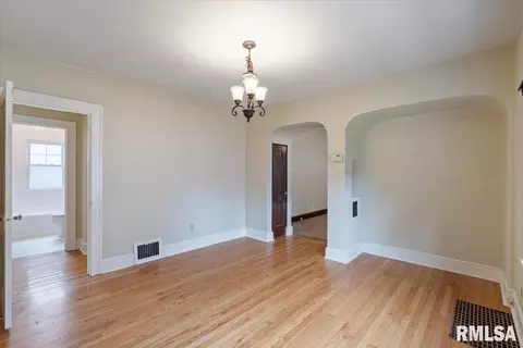 2218 11th Ave, Moline, IL 61265 photo 10